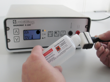 Elektrochemická značicí jednotka Schilling Signomat S 100.