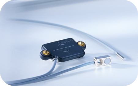 Induktivní snímače Baumer pro prostorově omezené aplikace.