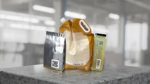 Bezkontaktní tisk QR kódu na plastové obaly technologií REA JET HR.