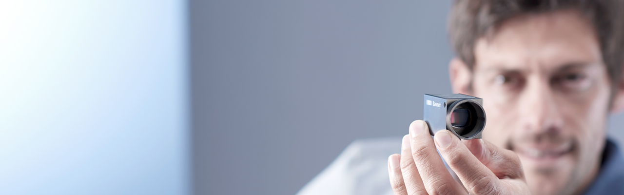 Malé průmyslové GigE kamery Baumer