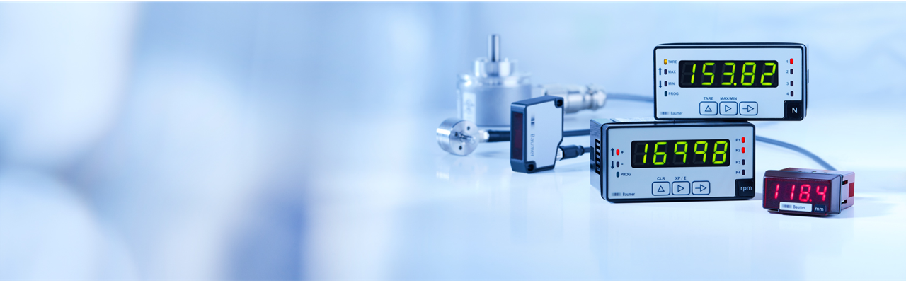 Čítače a displeje